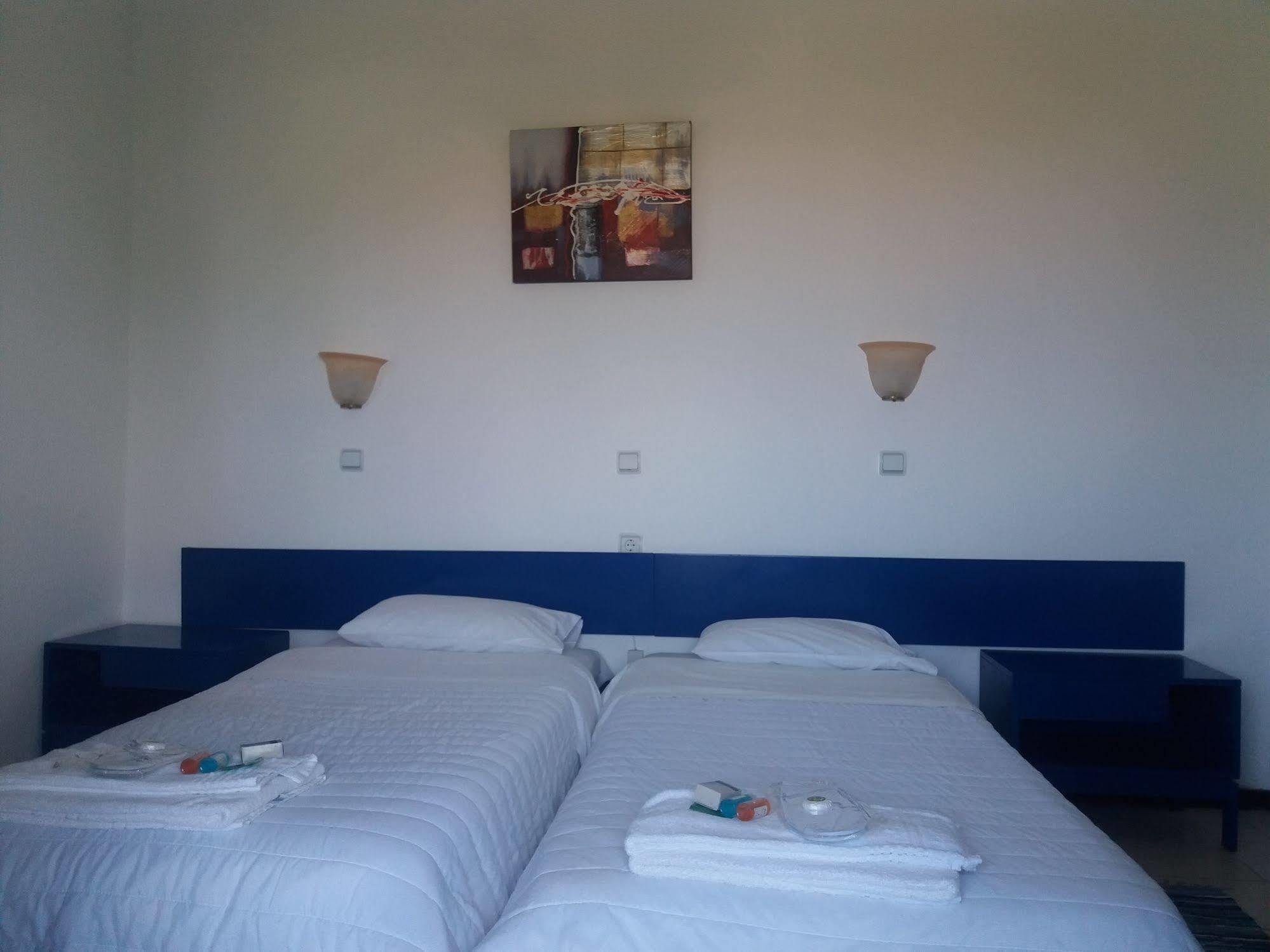 Semeli Hotel - Adults Only โรดา ภายนอก รูปภาพ